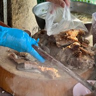 บรรยากาศ ซุงโภชนา