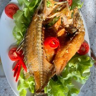 ครัว ณ ริมนา