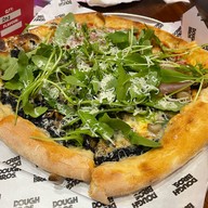 Dough Bros - Sourdough Pizza & Doughnuts Gaysorn Amarin