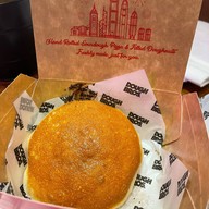 Dough Bros - Sourdough Pizza & Doughnuts Gaysorn Amarin