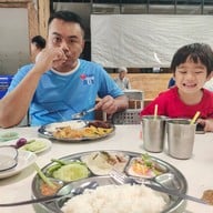 บรรยากาศ ตู้เสบียง 1 (สาขาใหญ่) ข้าวแกงใต้ ขนมจีนน้ำยาปู