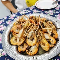 กุ้งอบภูเขาไฟ