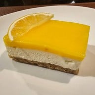 เมนูของร้าน Flow Restaurant and Bar พหลโยธิน 9