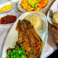 เมนูของร้าน Muazzam Restaurant