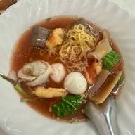 เมนูของร้าน เย็นตาโฟวัดแขก