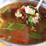 แซ่บริมเขา Zaab Rim Khao