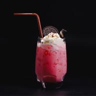 Shwe Tea House and Noodles