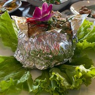 แซ่บริมเขา Zaab Rim Khao