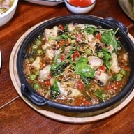 แซ่บริมเขา Zaab Rim Khao