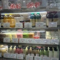 มนต์นมสด เสาชิงช้า