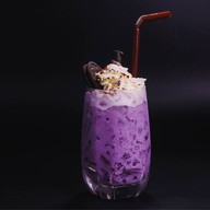 Shwe Tea House and Noodles