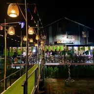แซ่บริมเขา Zaab Rim Khao