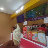 เมนูของร้าน momoyo ice cream ชัยนาท