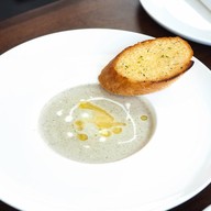 เมนูของร้าน Crave Pizza Restaurant ตลาดทุ่งเศรษฐี