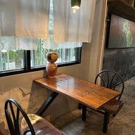 GRAY18 Cafe