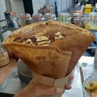 เครป&โตเกียวสุดซอย ( حلال ฮาลาล  อ่อนนุช17แยก24) เครป&โตเกียวสุดซอย พัฒนาการ 20 แยก 24 หรืออ่อนนุช 17 แยก 24 (ซอยเล็กๆ ขวามือข้างโรงจอดรถ ก่อนถึงร้านมารุชาและก่อนสุเหร่า เลยบ้านสีม่วงเข้ามาสุดซอย)