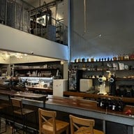 GRAY18 Cafe