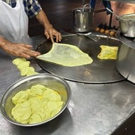 นางลิ้นจี่โรตีไทย ยานนาวา