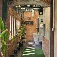 ซิงไฮฮง Coffee&restaurant พระประแดง