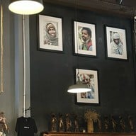 GRAY18 Cafe