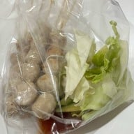 ลูกชิ้นนายปิง ตลาดอินดี้ปิ่นเกล้า