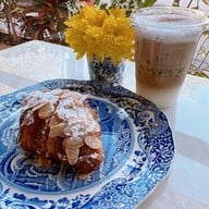 เมนูของร้าน La montée ลามองเต้ สามเสน