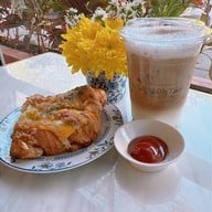 เมนูของร้าน La montée ลามองเต้ สามเสน