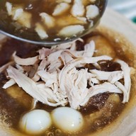 มิสเตอร์ข้าวมันไก่ (Mr. Chicken rice)