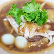 มิสเตอร์ข้าวมันไก่ (Mr. Chicken rice)