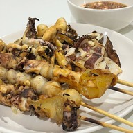 เมนูของร้าน ปลาหมึกย่างเรวดี57