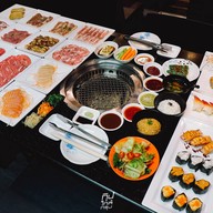 Koyama Yakiniku ซีคอน สแควร์