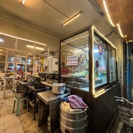 โง้วกุ่ยกี่ ข้าวต้มโต้รุ่ง ประดิพัทธ์ Ngow Kui Ki