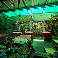 บรรยากาศ ก๋วยเตี๋ยวสุโขทัยหม้อดิน -