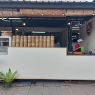 เพชรรัตน์ ติ่มซำ น่านนคร