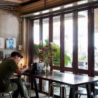 Lali Lali local cafe