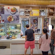 ขาหมูเหม่งจ่าย central bangna