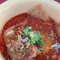 กินได้ ข้าวกับเตี๋ยว