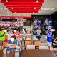 KFC พัฒนาการ