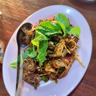 ร้านอาหารน้องนุช