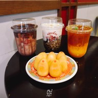 🫖หล่อเลี้ยง 搂良 Sweetmeat🫖        โชคดีอิ่มหนำสำราญ   สาทร11            ชามะนาวเกล็ดส้ม โกโก้จักรพร