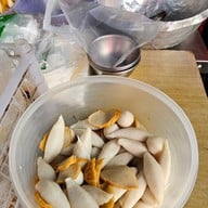 เจ๊หมวย ก๋วยเตี๋ยวเย็นตาโฟ (ลูกชิ้นกุ้งทำเอง)