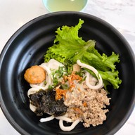 เมนูของร้าน A JUNG Fish Ball • อจัง ฟิชบอล (ชื่อเดิม สอาด ลูกชิ้นปลา) ถนนบรมราชนนี