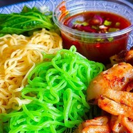 ครัวแม่ย่า (ข้าว บะหมี่ หมูกระทะ)