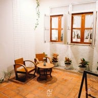 Narisa Cafe & Creative Space -