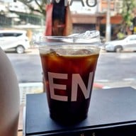 ENVIES cafe ถนนเจริญกรุง
