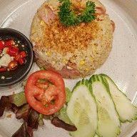 เมนูของร้าน Suteki steakhouse หมู่บ้านเศรษฐกิจ