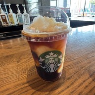 Starbucks โรบินสัน เพชรบุรี