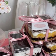 Black berry but I love pink