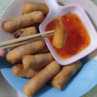 เกี๊ยวทอด ตึก b