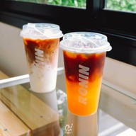 Ronin Coffee & Sandwich ลาดพร้าว